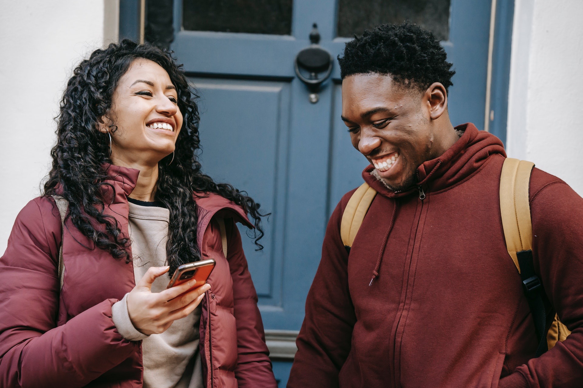 10 Ways to Get to Know Her Better
